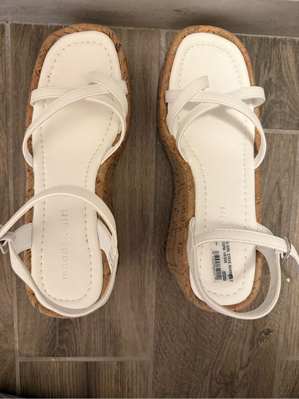 NWT Madden Girl White Cork Wedge Sandals with Strappy Design & Toe Hole, Sz 7.5
